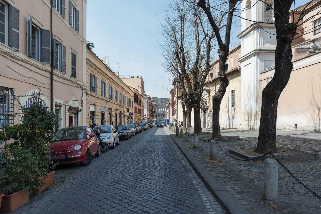 Colosseo & San Clemente Cozy Flat Рим Экстерьер фото